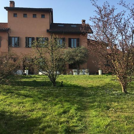 Cascina Torriggio Estates Hotel Роцано Екстериор снимка