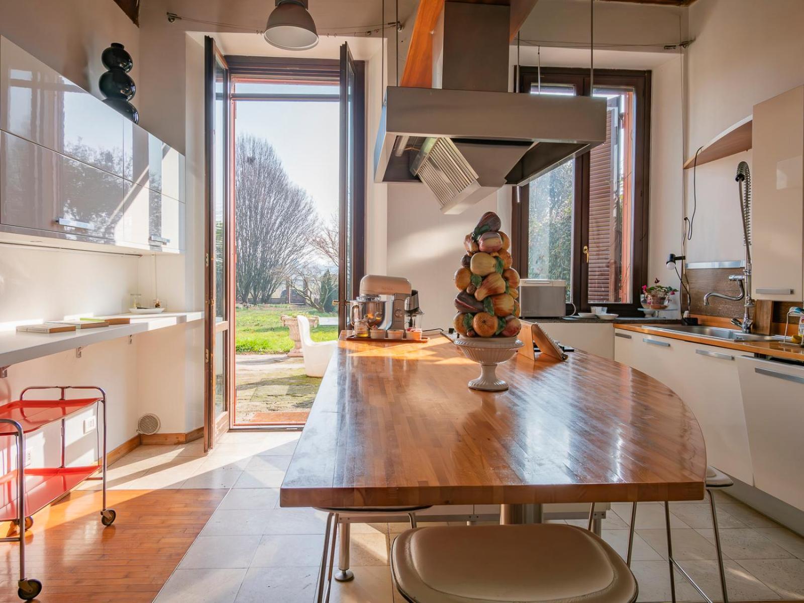 Cascina Torriggio Estates Hotel Роцано Екстериор снимка
